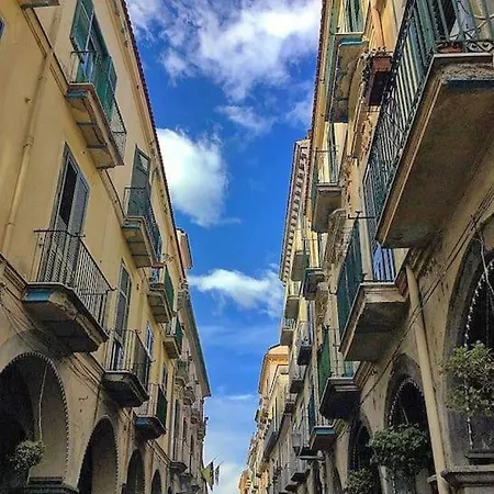 Residenza Palazzo Miraldi-ferrari *